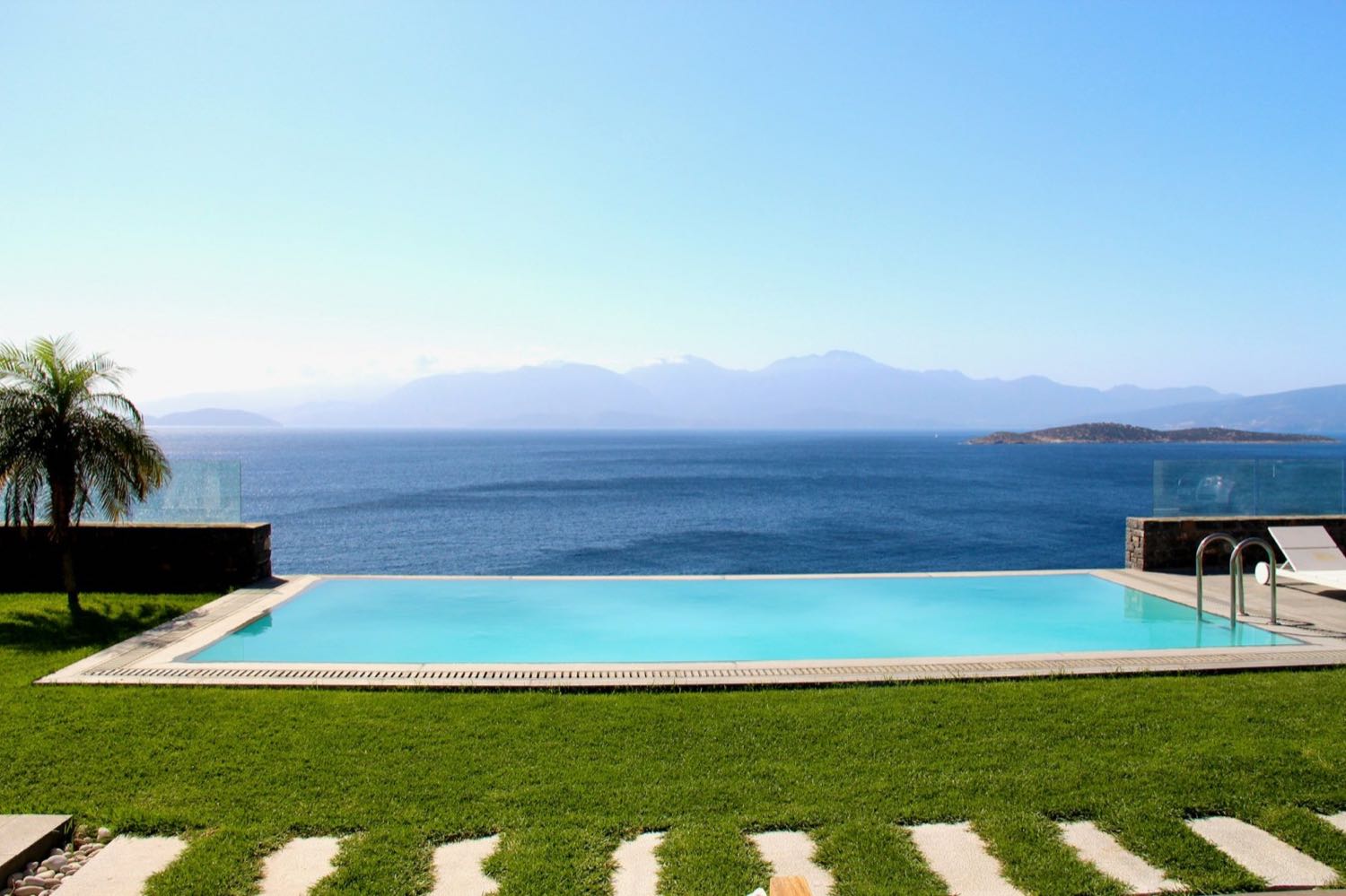Infinity pool overlooking the sea